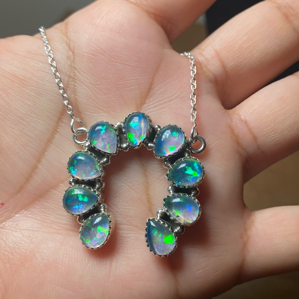 925 Stunning Opal Necklace